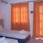 Yiannis Apartment