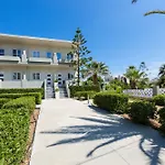Apartment Yiannis Adelianos Kampos