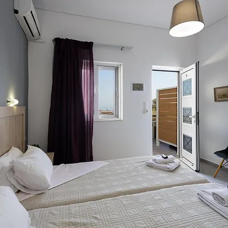 雅尼公寓酒店 公寓 *