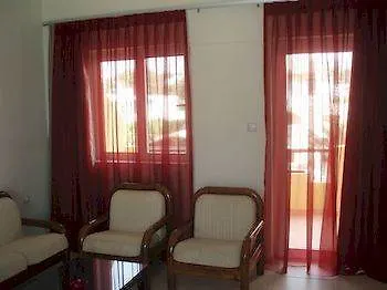 雅尼公寓酒店 阿德里安诺斯·坎波斯