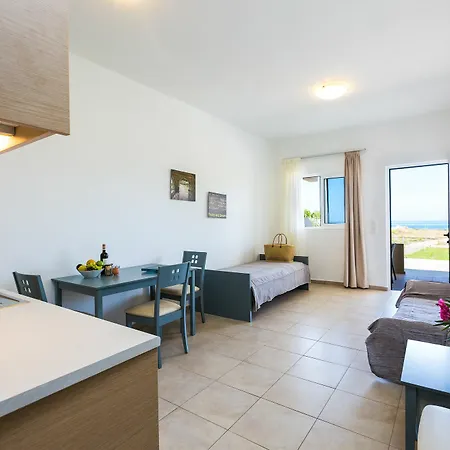 雅尼公寓酒店 * 阿德里安诺斯·坎波斯