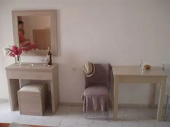 Apartamento Yiannis Adelianos Kampos