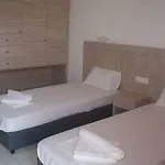Yiannis Apartman