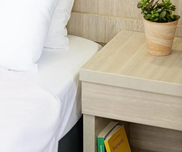 Апартаменты Yiannis *