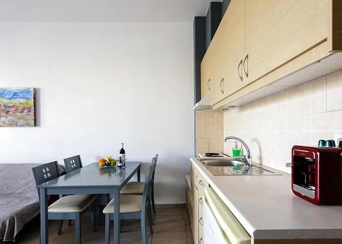 Апартаменты Yiannis *