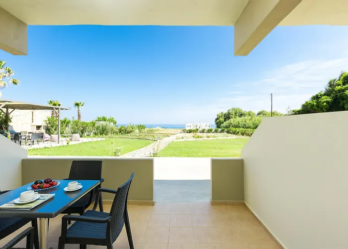 Yiannis Апартаменты